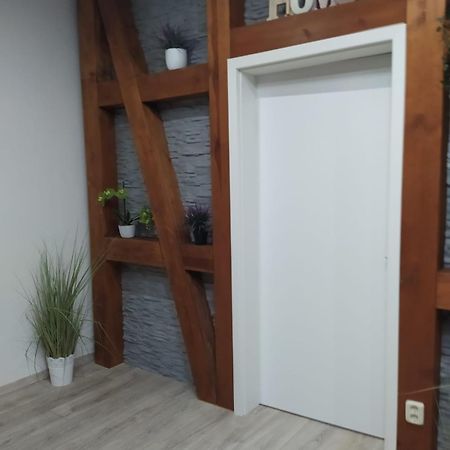 Vita Deluxe Erfurt Esterno foto